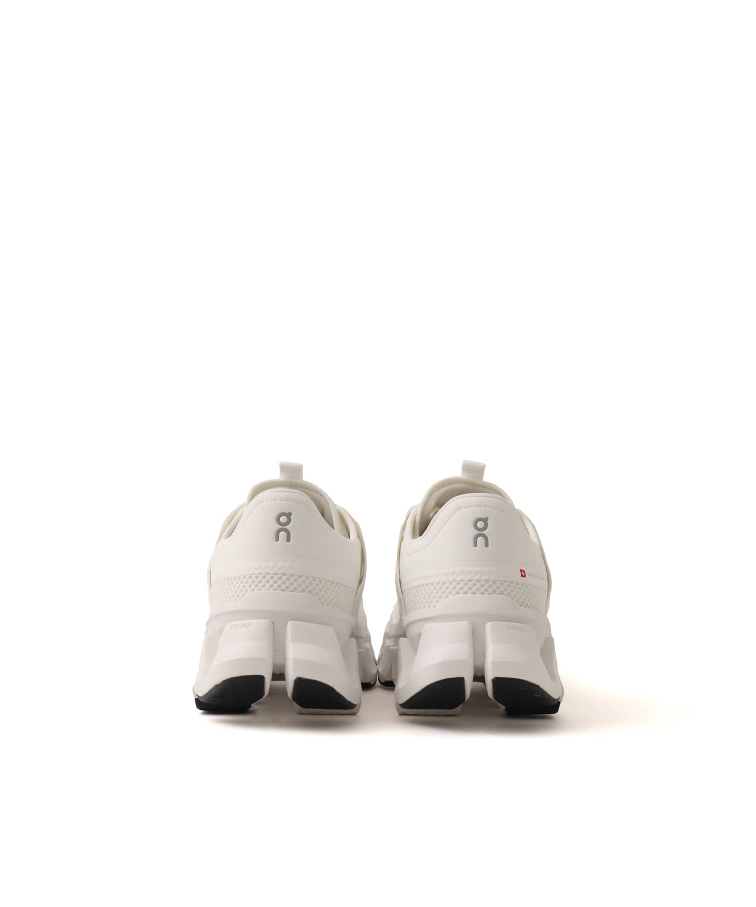 On Cloudswift Amp 1 W White | Whiteの画像