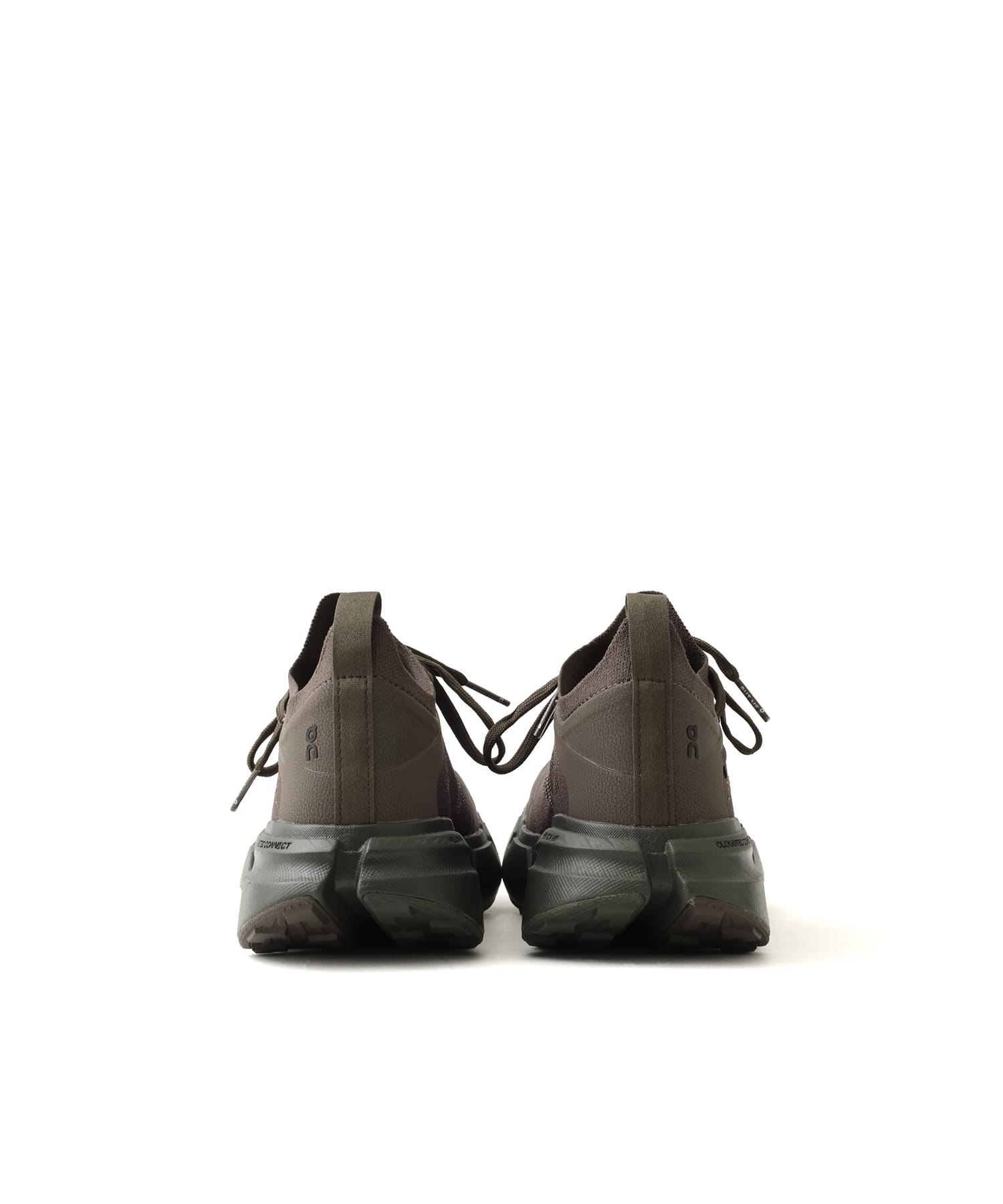 On Cloudsoma PAF 1 W Cobble | Ravenの画像