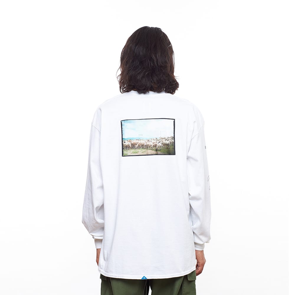 Liberaiders M.A.W L/S TEE WHITE の画像
