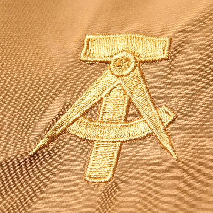 LIBERAIDERS QUADRIGA COACH JACKET COYOTE の画像