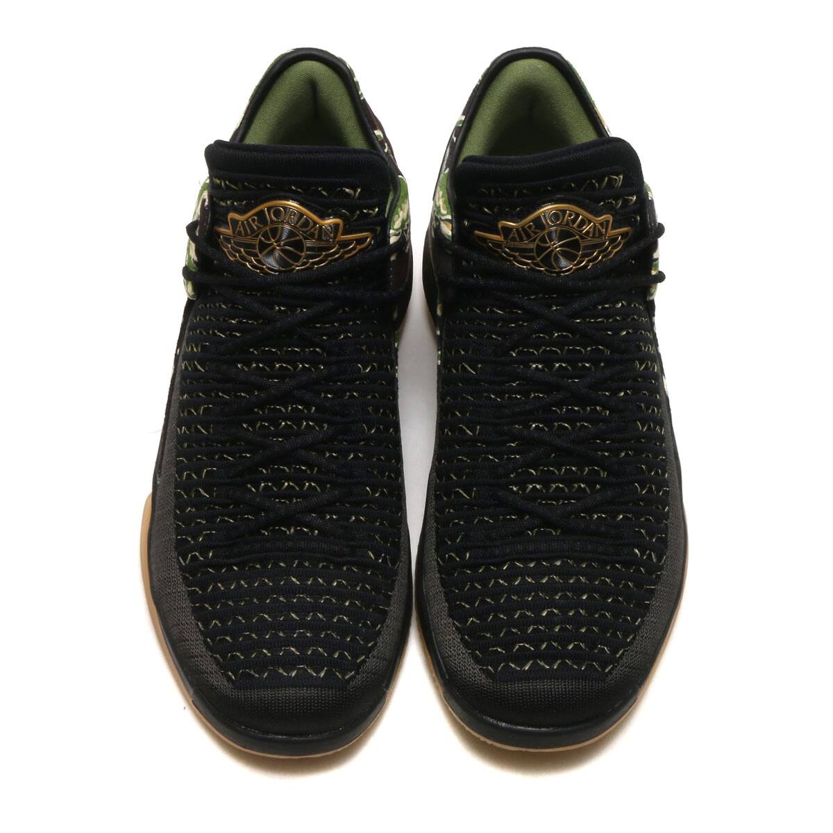 JORDAN BRAND AIR JORDAN XXXII LOW PF  BLACK/METALLIC GOLD-GUM YELLOWの画像