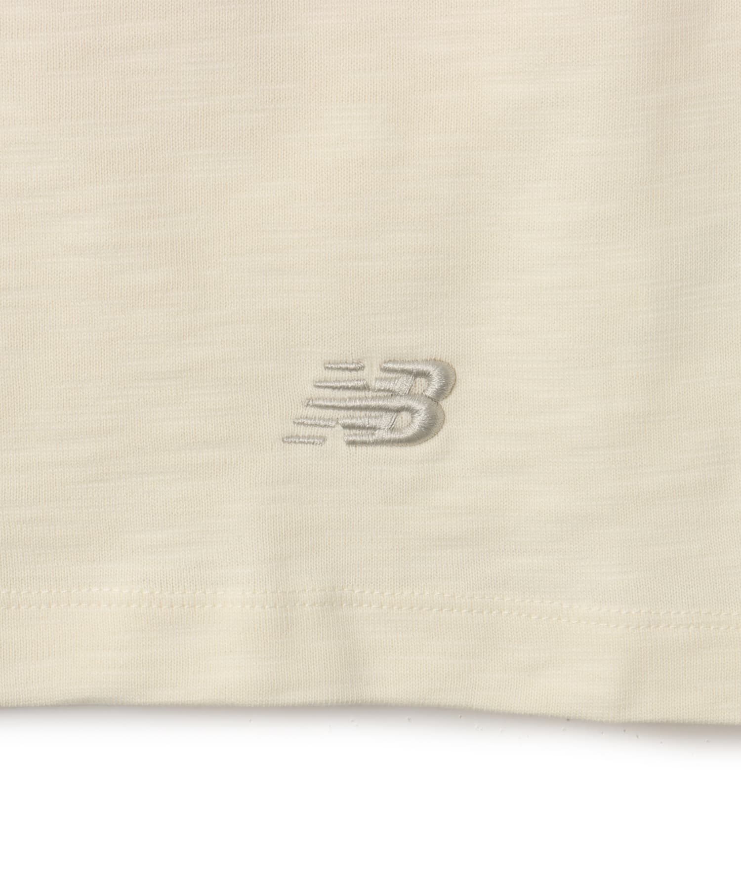 New Balance NB GREY T SHIRTS アンゴラの画像