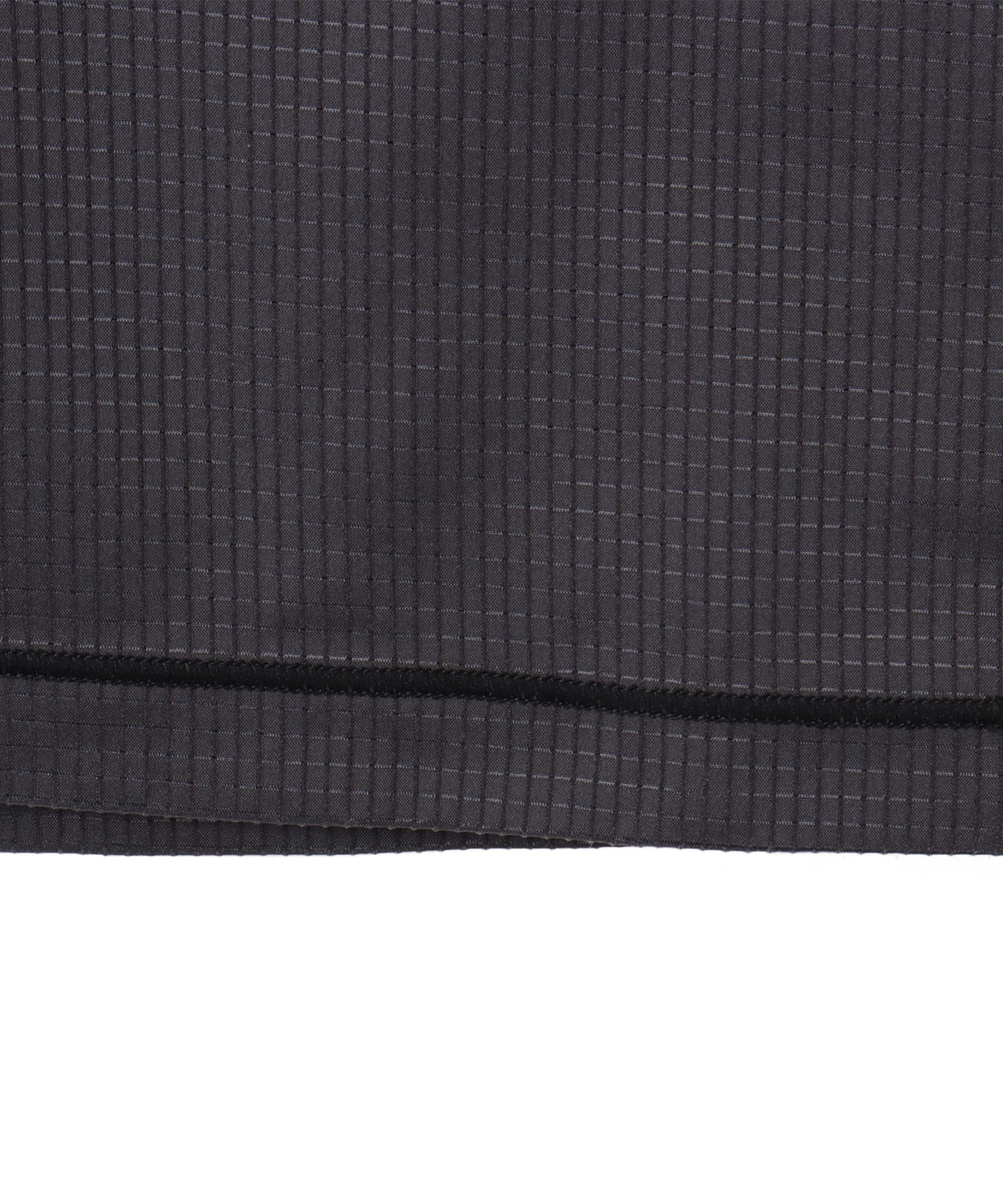 New Balance MESH STRECH WOVEN SHORT SLEEVE SHIRTS チャコールグレーの画像