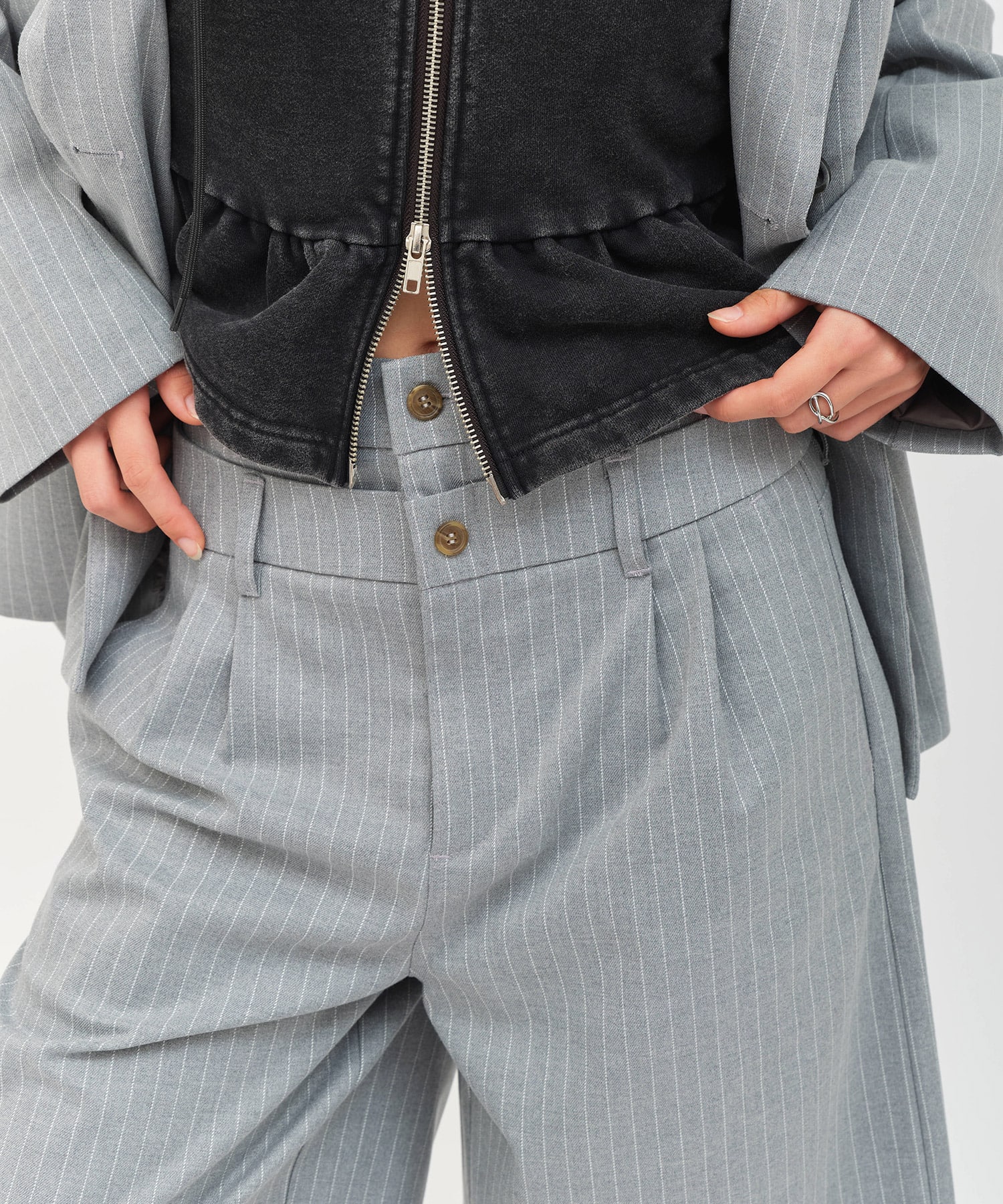 atmos pink Stripe Half Pants GRAYの画像