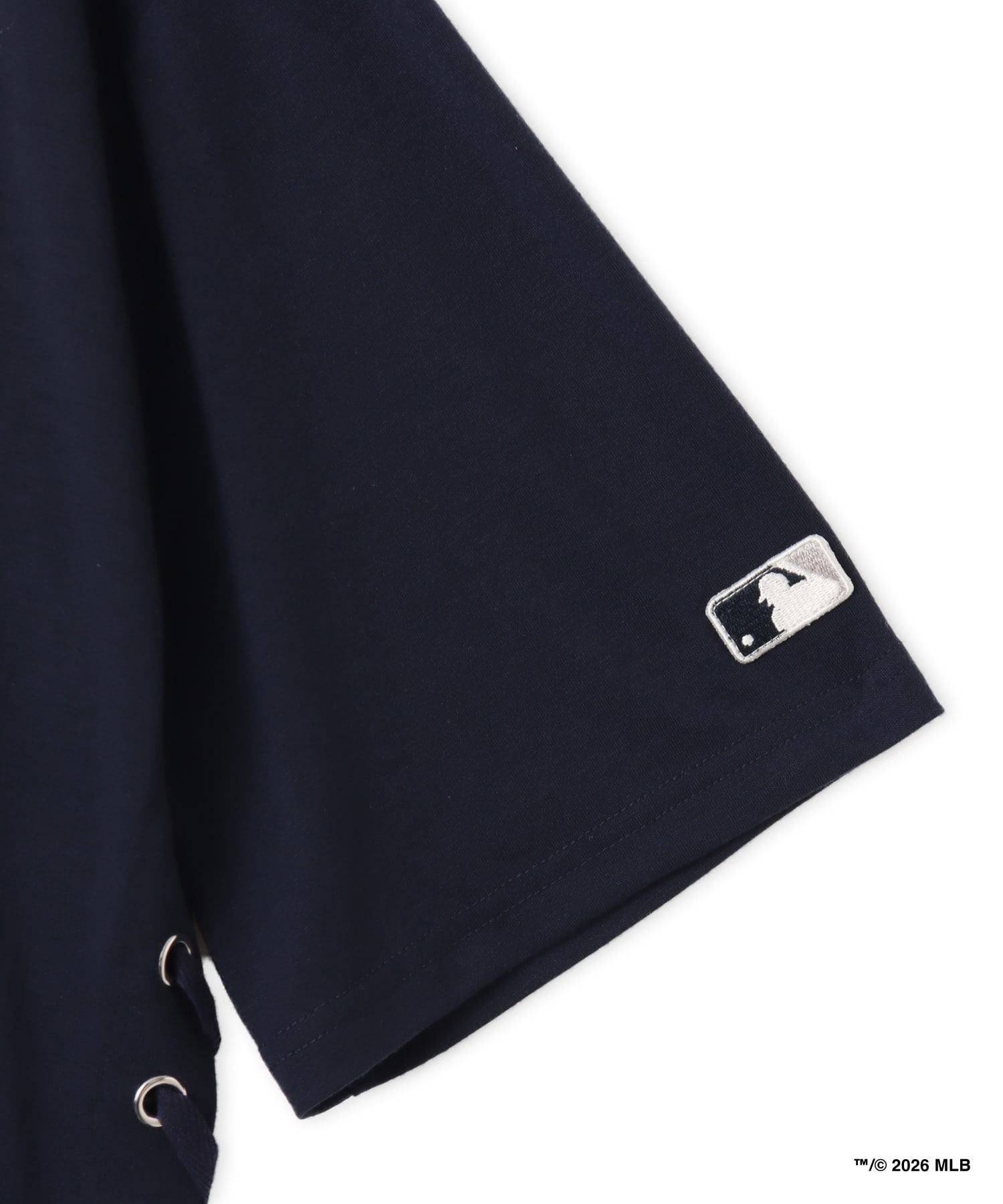 atmos pink x MLB Lace-up T-shirt NAVYの画像