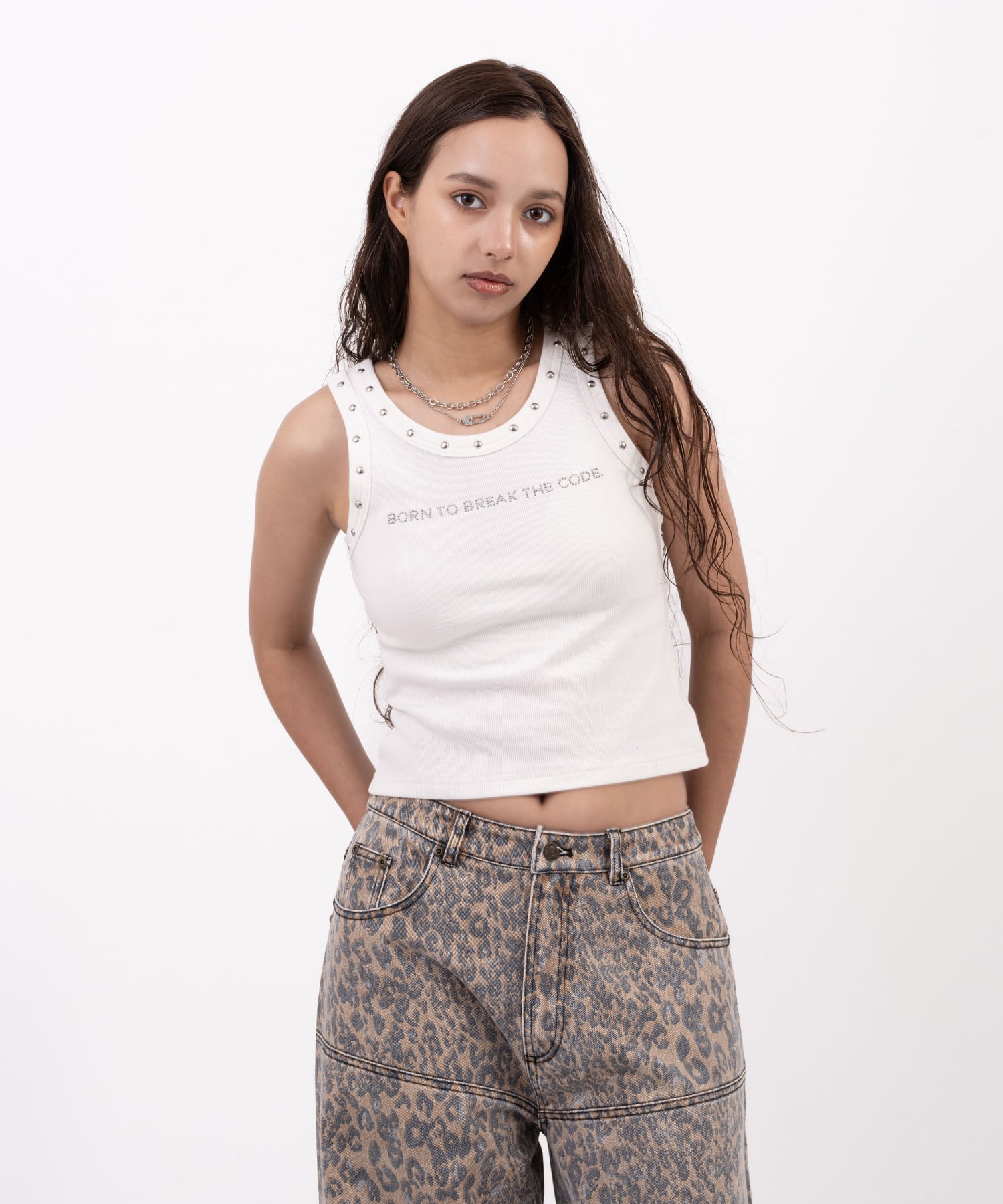 atmos pink Studs Tank Top WHITEの画像