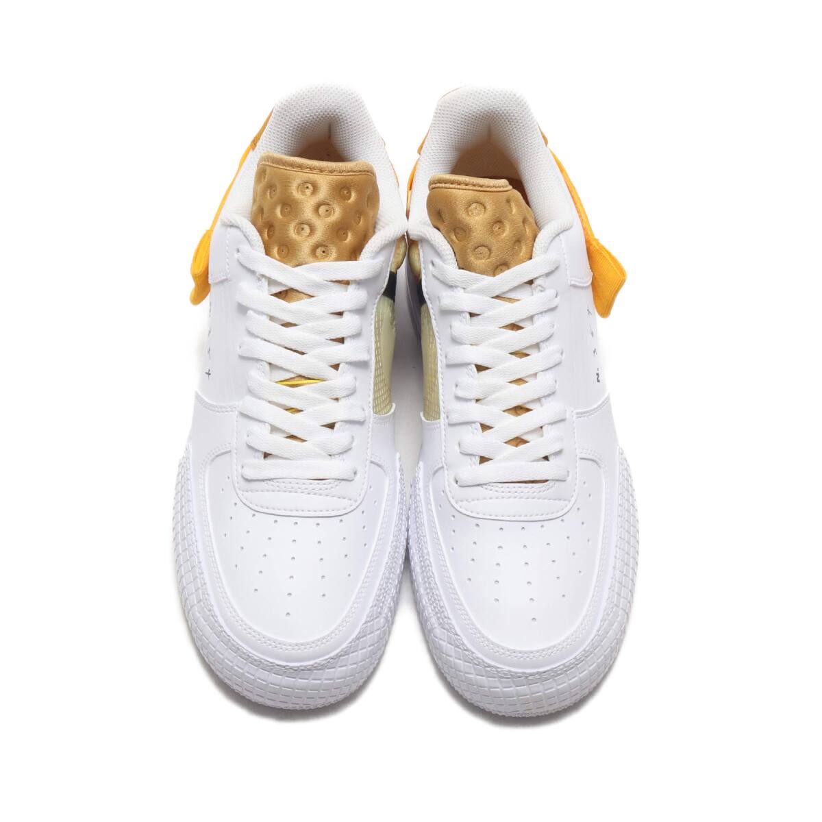 NIKE AF1-TYPE WHITE/UNIVERSITY GOLD-GOLD SUEDE 19HO-I