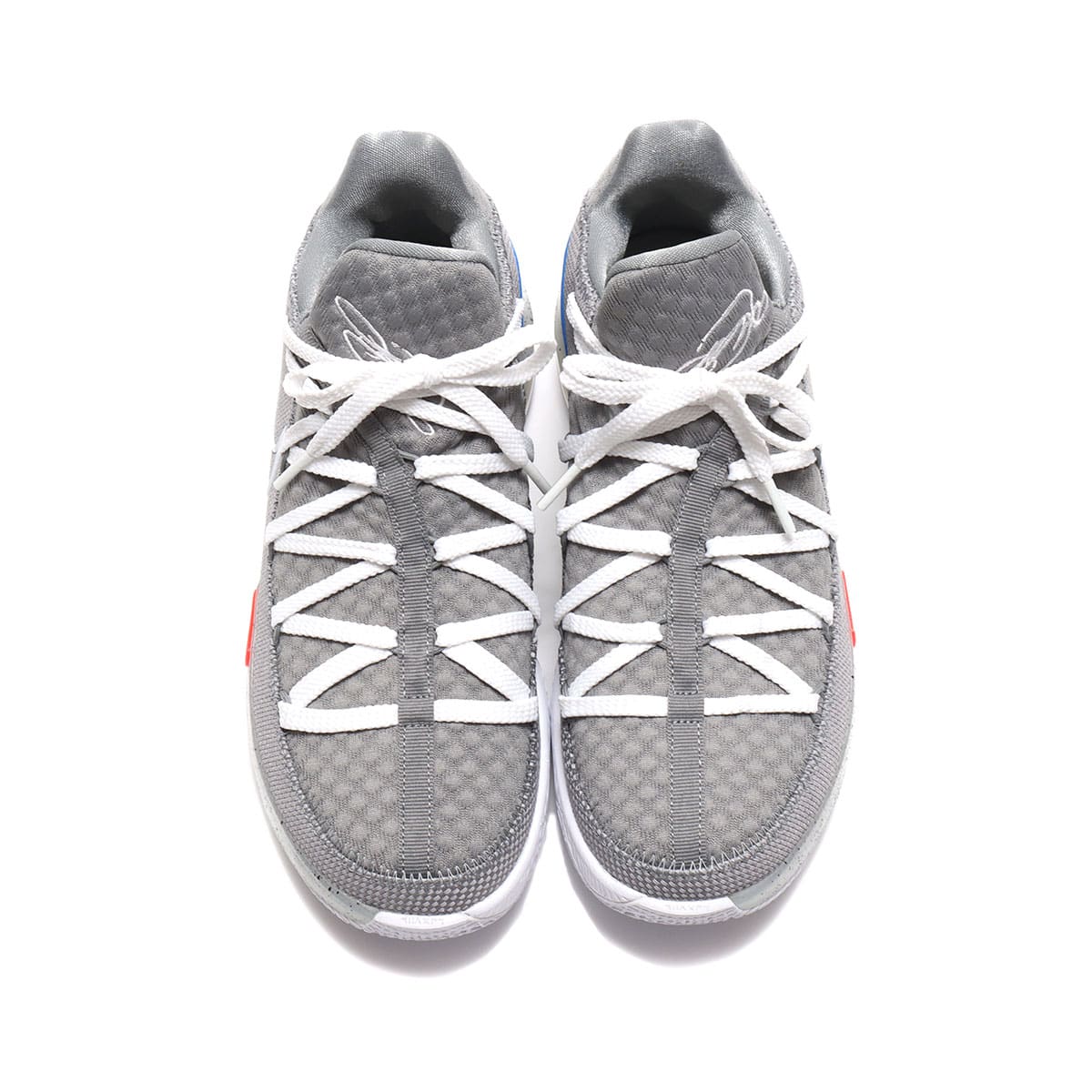NIKE LEBRON XVII LOW PARTICLE GREY/WHITE-LT SMOKE GREY-BLACK
