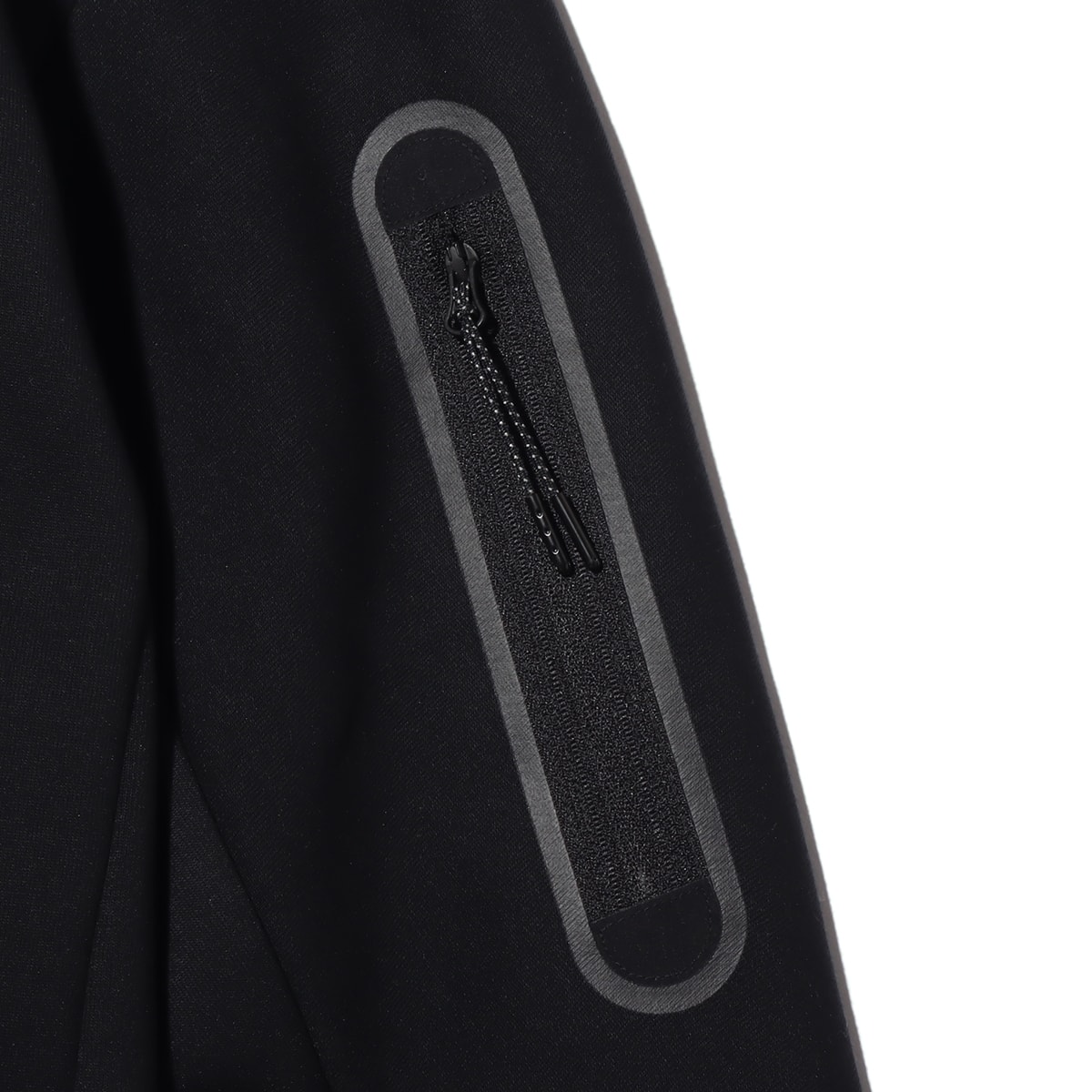 NIKE AS M NSW TCH FLC CRW BLACK/BLACK 22SP-Iの画像