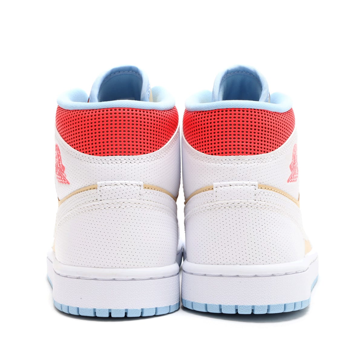 JORDAN BRAND WMNS AIR JORDAN 1 MID SE SESAME/WHITE-FLASH CRIMSON-PSYCHIC  BLUE 21SU-I|atmos（アトモス） 公式オンラインストア