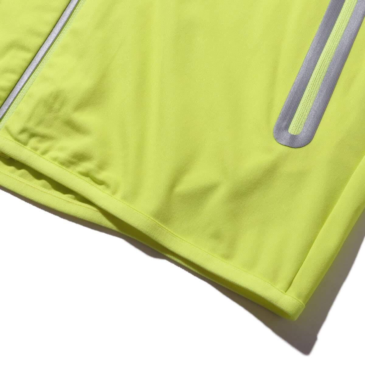 DESCENTE ALLTERRAIN WIND PROTEX HOODIE JACKET CARTREUSE YELLOW の画像
