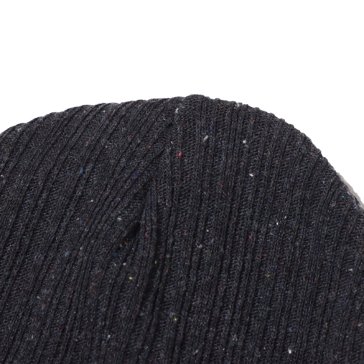 NIKE U NSW BEANIE FSHRMN NUSHRED BLACK/WHITE 23SP-Iの画像