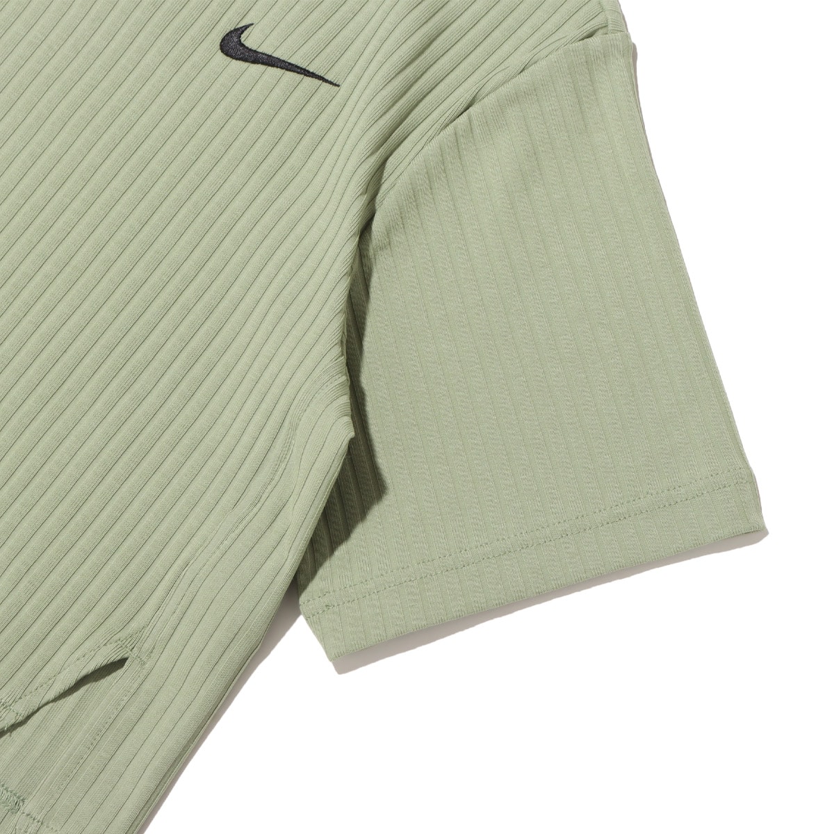 NIKE AS W NSW RIB JRSY SS TOP OIL GREEN/BLACK 23FA-Iの画像