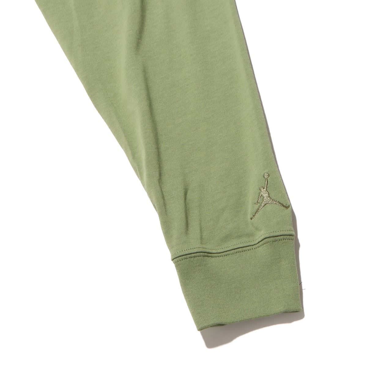 JORDAN BRAND AS M J AIR JDN WM LS TEE SKY J LT OLIVE 23HO-Iの画像