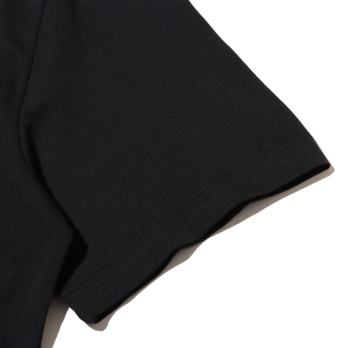 JORDAN BRAND AS M J BRAND LOGO STACK SS CRW BLACK/WHITEの画像