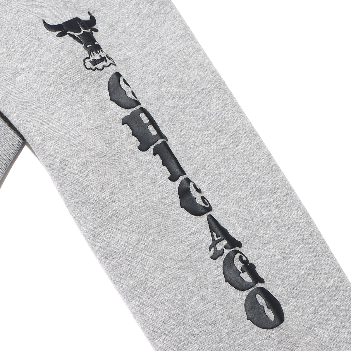 Mitchell & Ness Camo Hoody Bulls GRAY 22FW-Iの画像