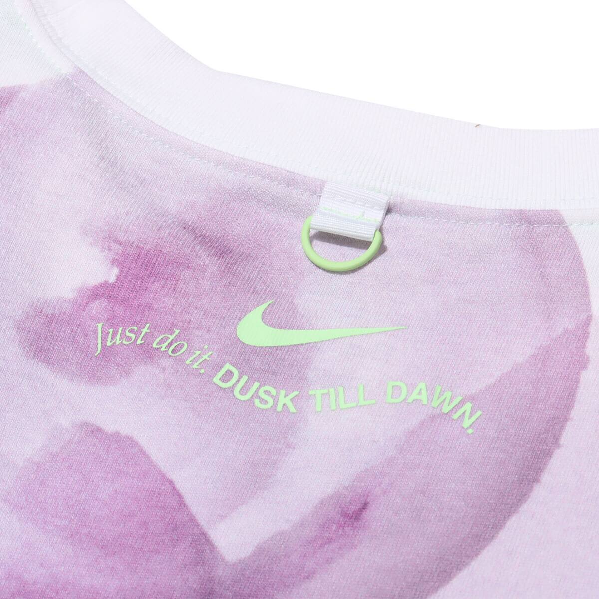 NIKE AS W NSW TEE ESSNTL AOP GCEL WHITE の画像
