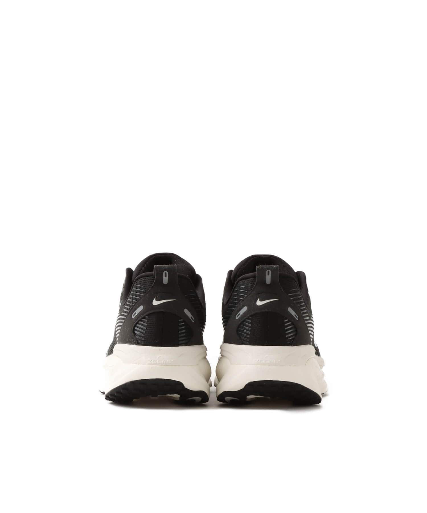 NIKE VOMERO 18 BLACK/SUMMIT WHITE-COCONUT MILKの画像