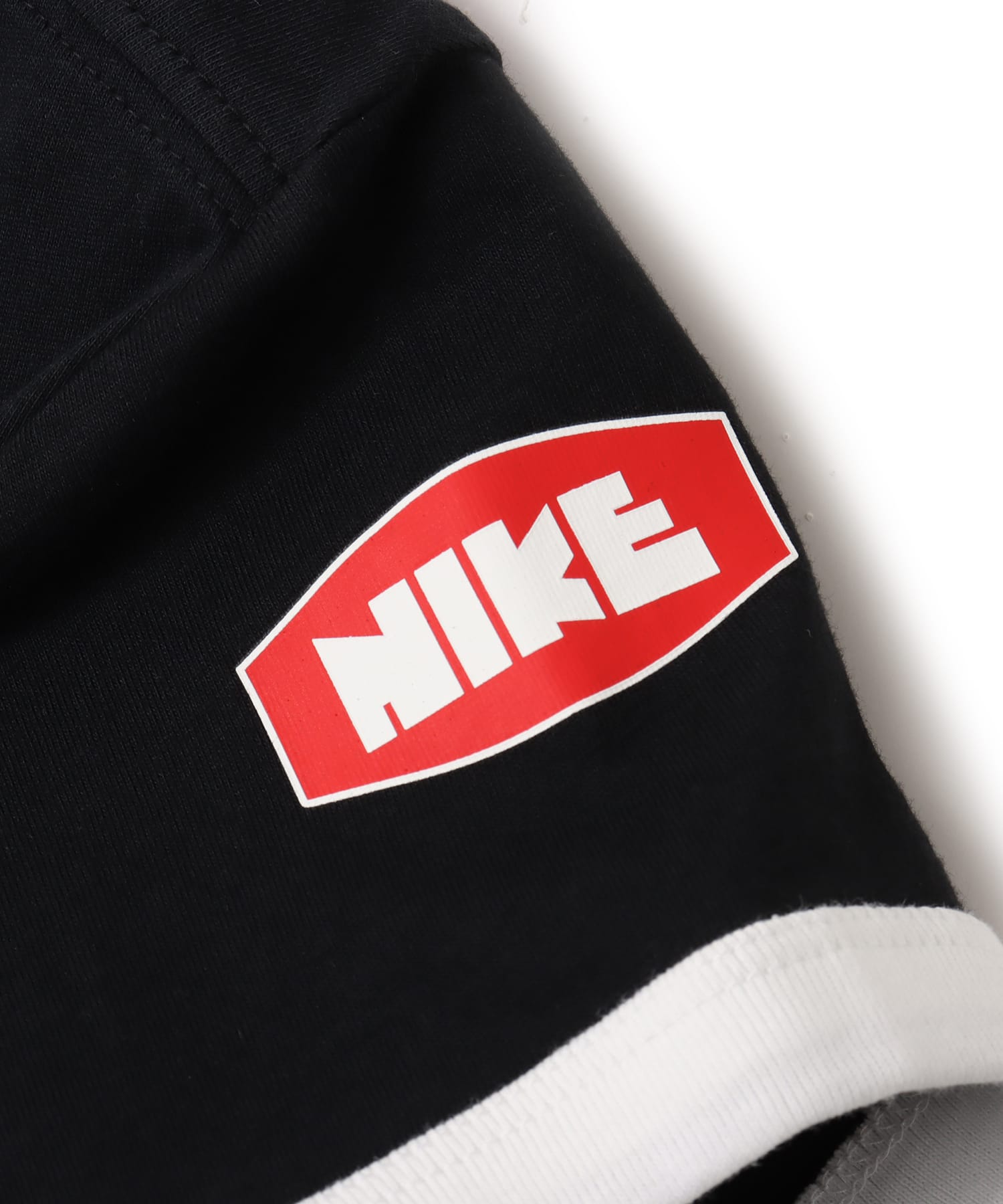 NIKE AS W NSW CLUB SS TEE MOTO RGR BLACKの画像