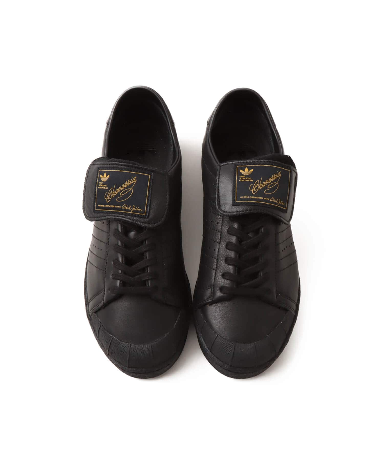 adidas CHAVARRIA JABBAR LOW CBLACK/CBLACK/GOLDMTの画像