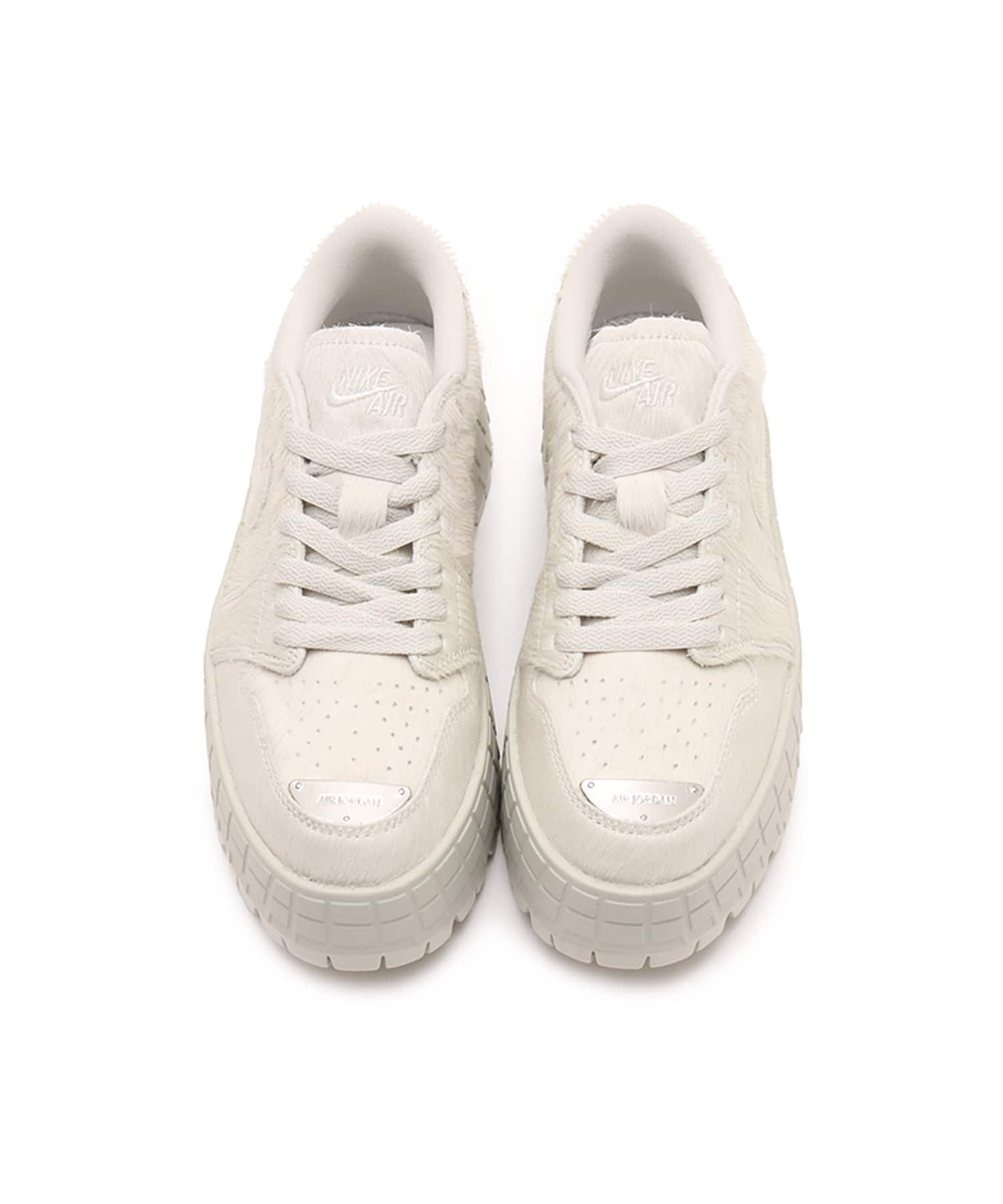 JORDAN BRAND W AIR JORDAN 1 BROOKLYN LOW LIGHT BONE/METALLIC SILVERの画像