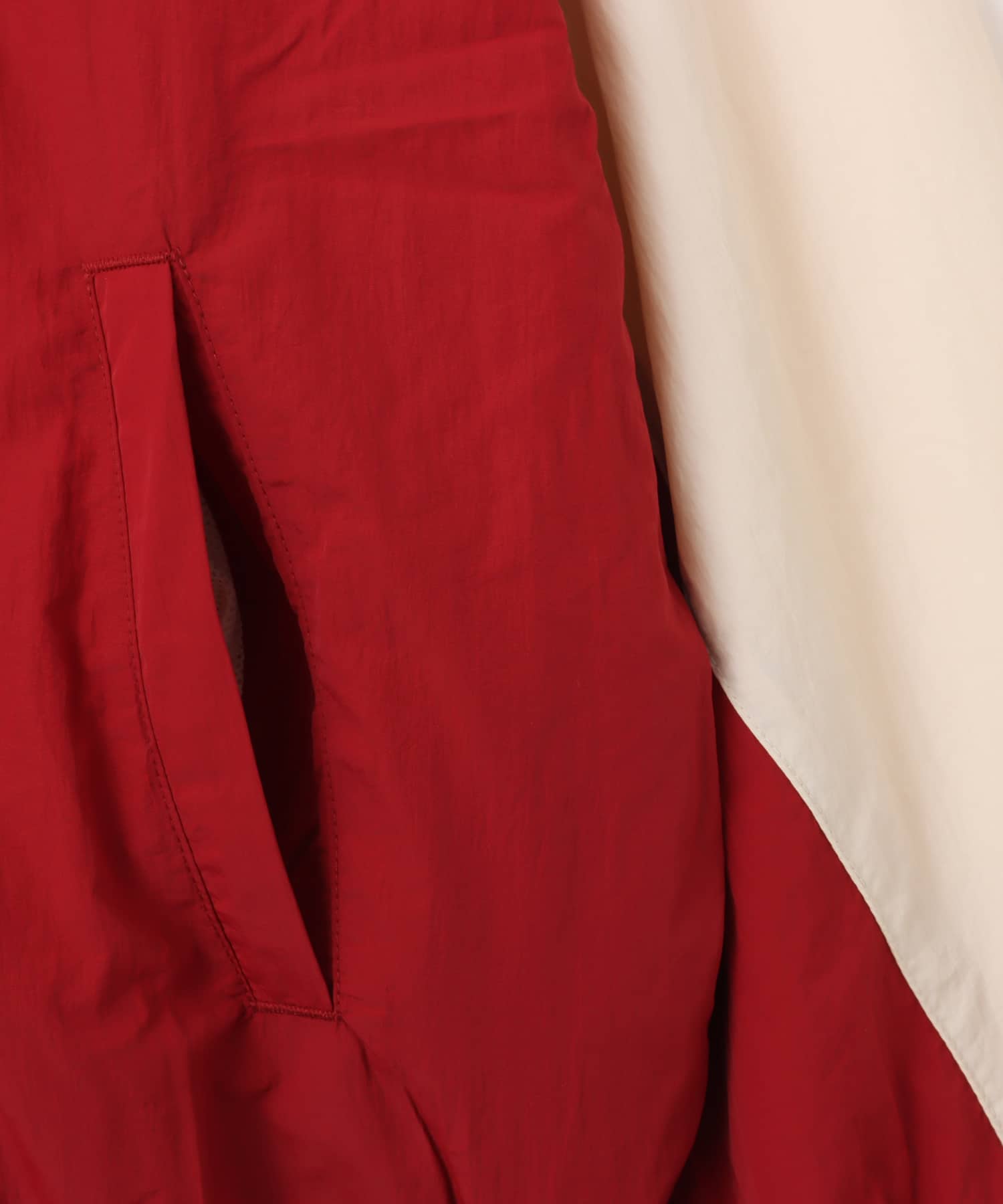 NIKE AS W NSW HBR VARSITY JKT REDの画像