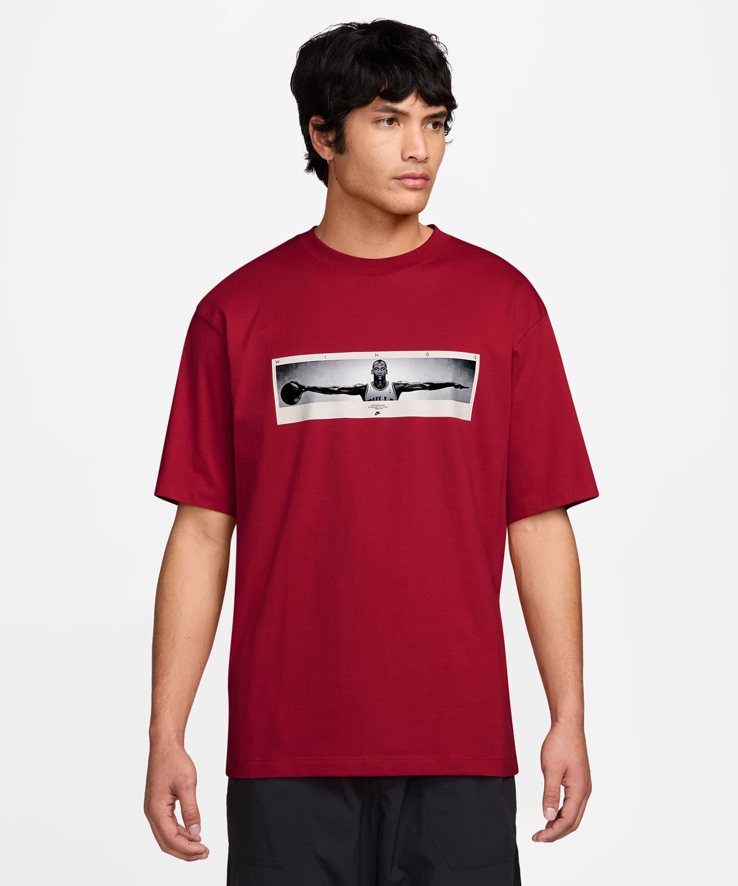JORDAN BRAND M J NC WINGS PHOTO SS CREW GYM RED/BLACKの画像