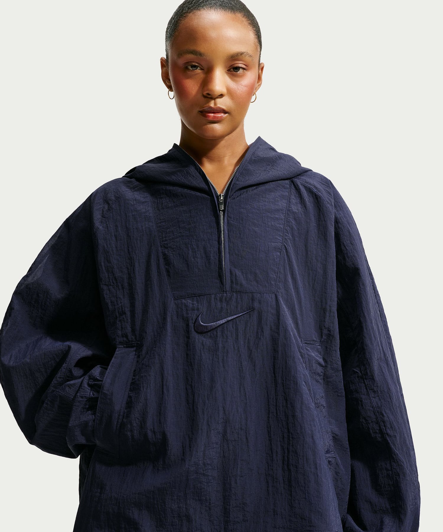 NIKE W RNWY LT WT JACKET BLUEの画像