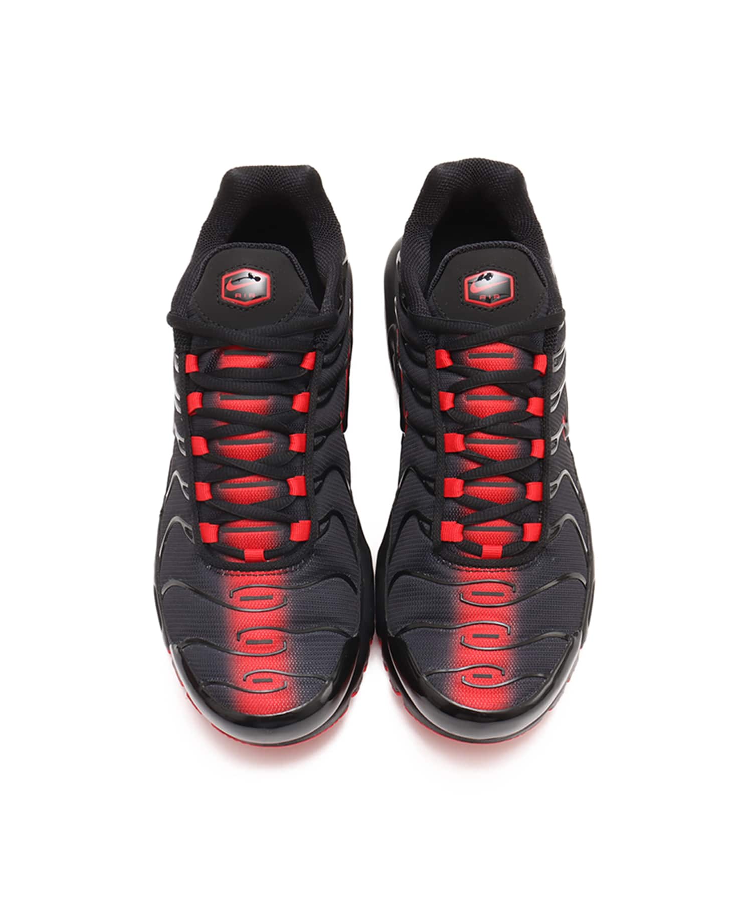 NIKE AIR MAX PLUS BLACK/UNIVERSITY REDの画像