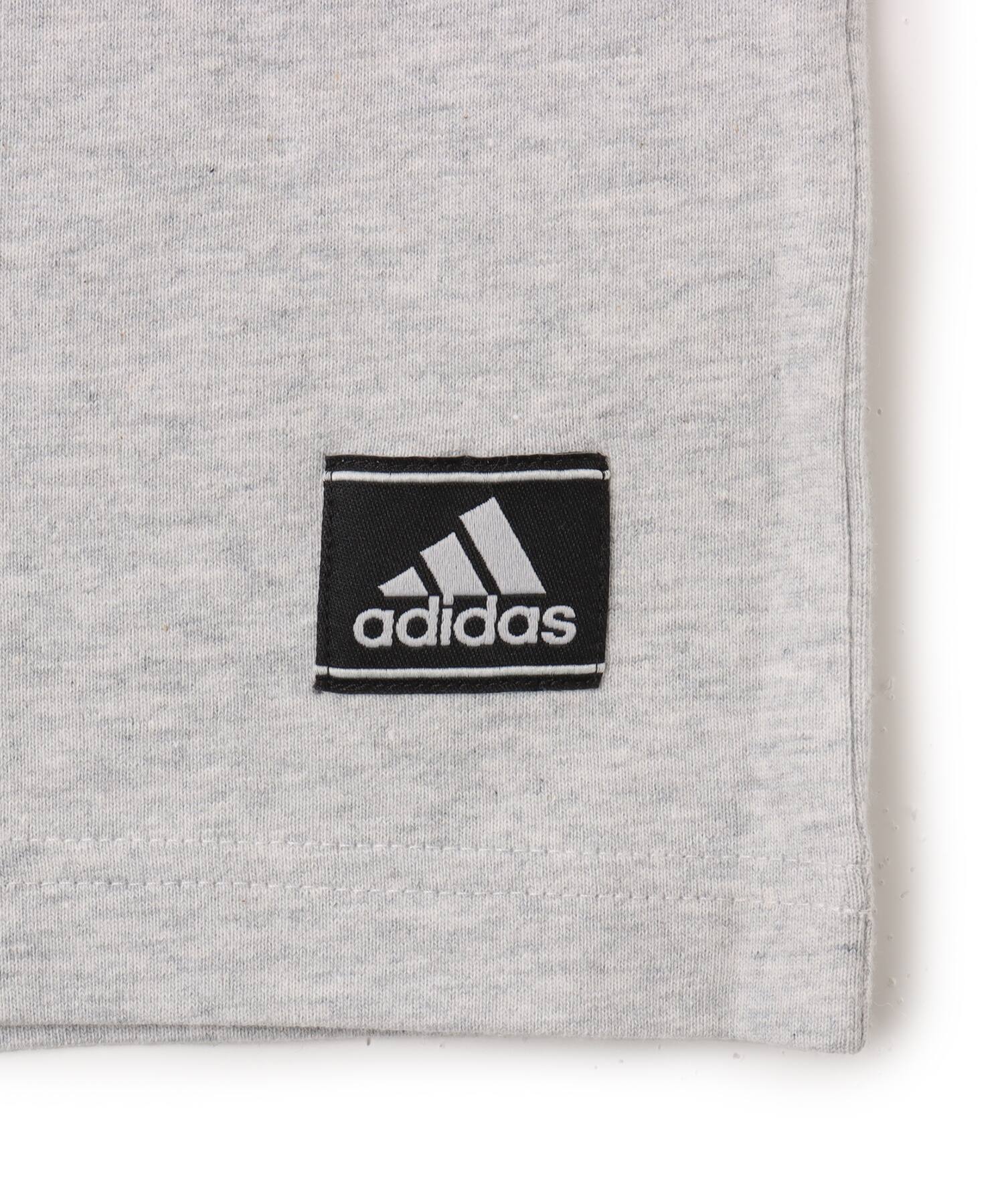 adidas BADGE TEE ライトグレーヘザーの画像