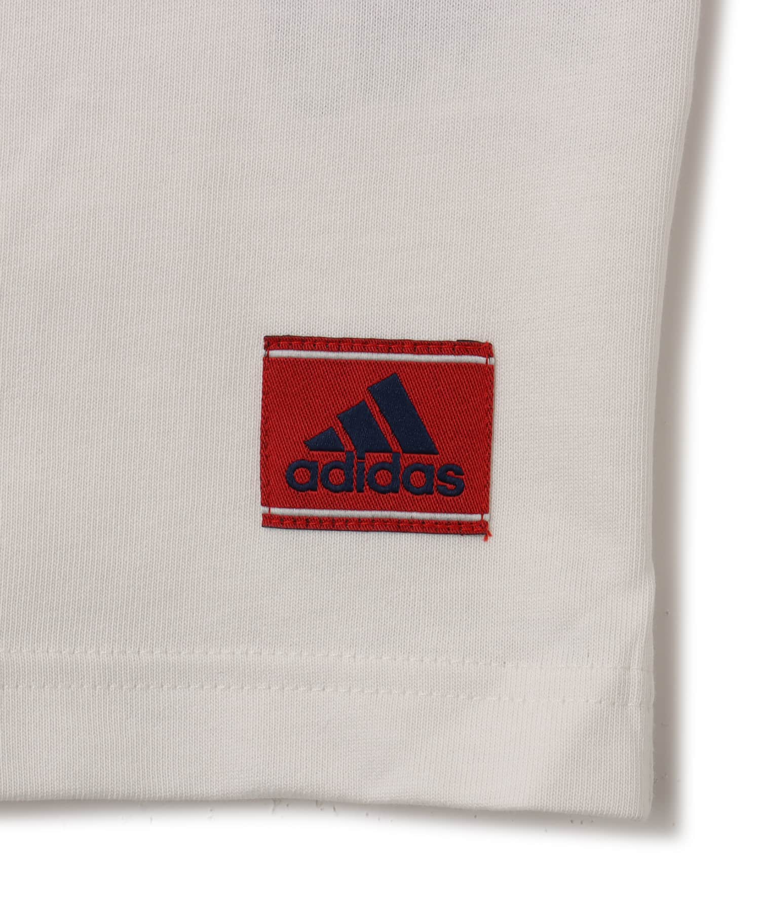 adidas BADGE TEE クラウドホワイトの画像