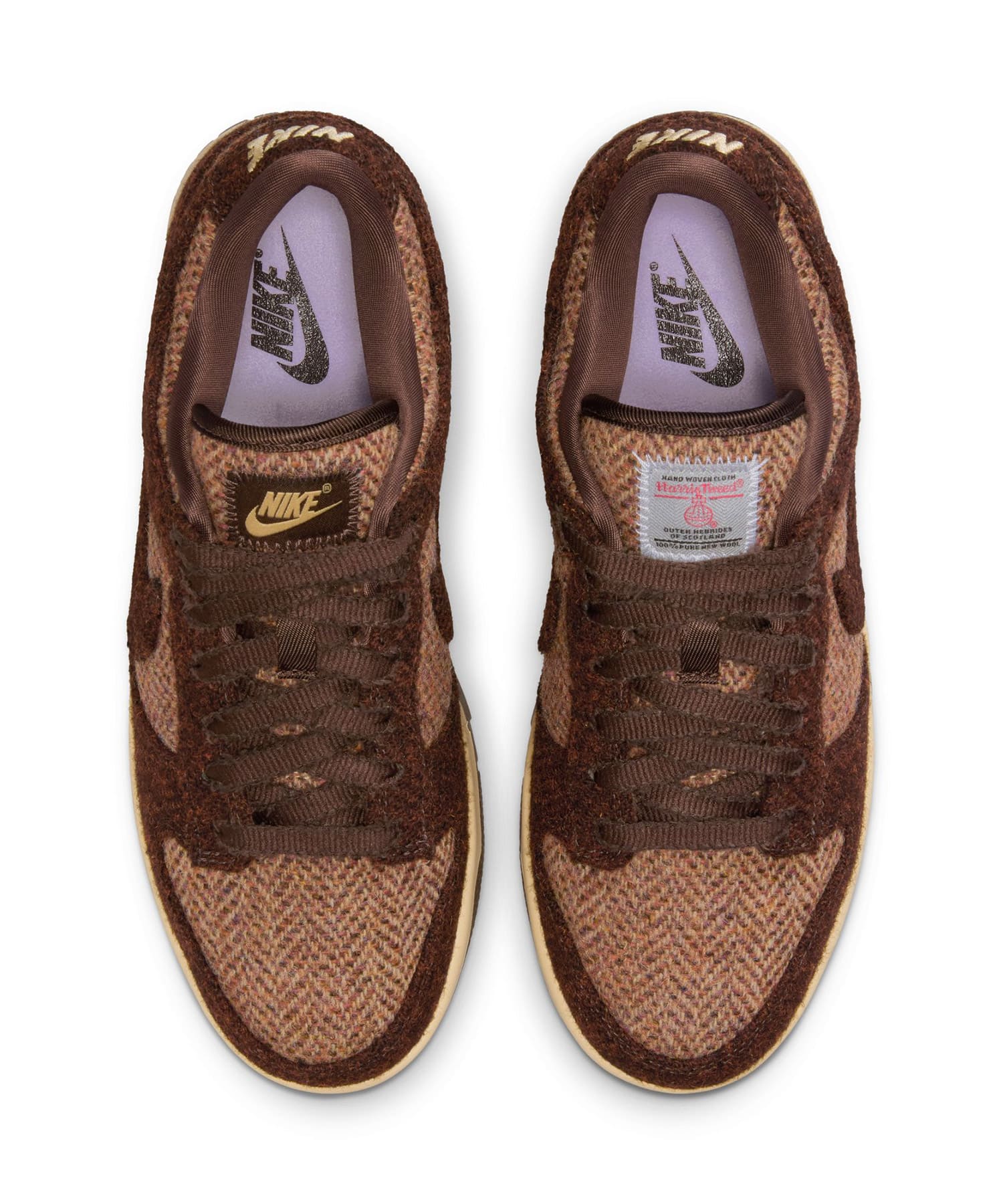 NIKE W DUNK LOW QS x Harris Tweed® SESAME/BAROQUE BROWN-VIOLET MISTの画像