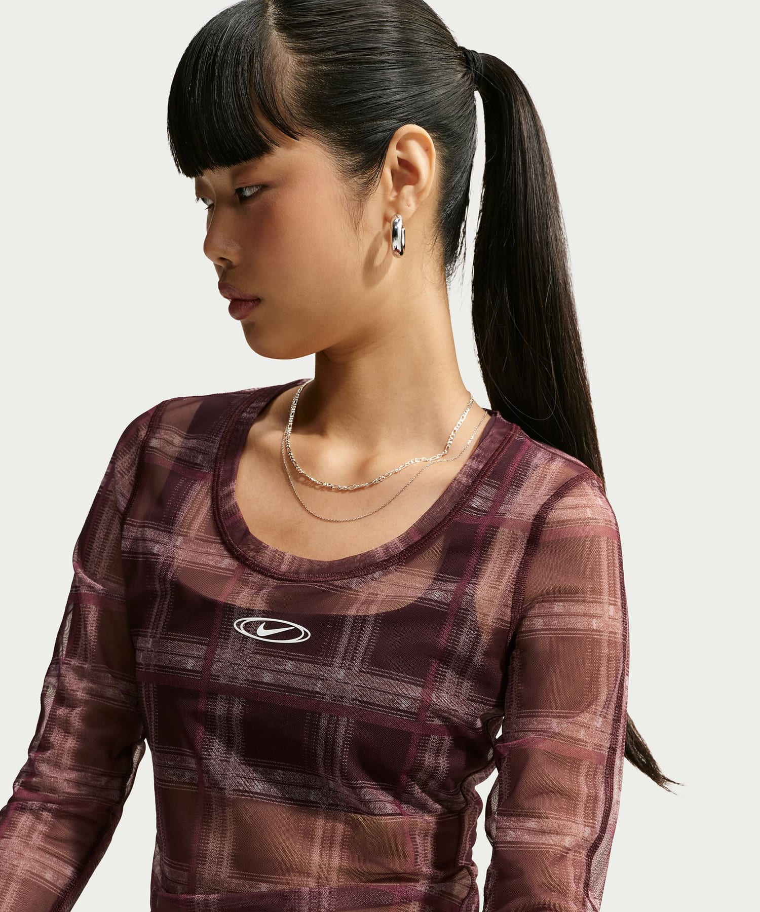 NIKE AS W NK LS BODY BLD MESH PRNT BROWNの画像