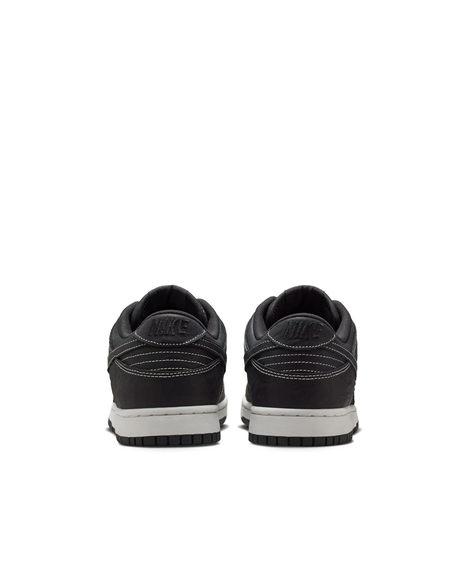 NIKE DUNK LOW QS OFF NOIR/OFF NOIR-SUMMIT WHITEの画像