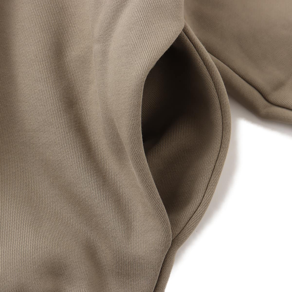 adidas FEAR OF GOD ATHLETICS MOCK CLAY の画像