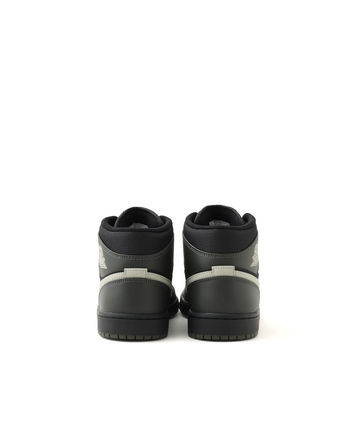 JORDAN BRAND AIR JORDAN 1 MID UTILITY BLACK/NEWSPRINT-SPRUCE FOG-REFLECT SILVERの画像