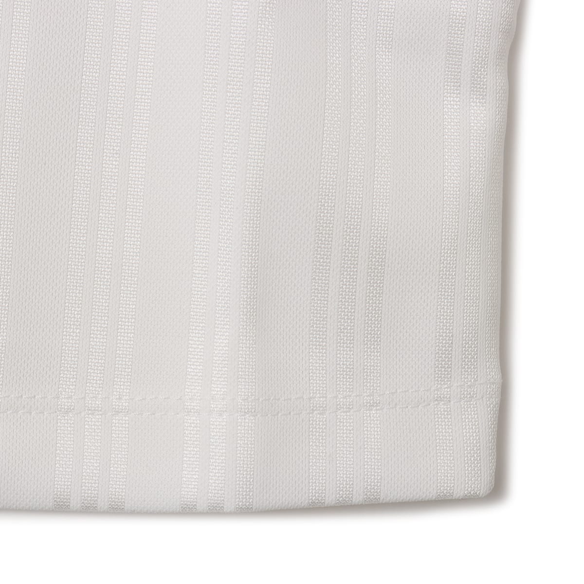 adidas V-NECK POLO ホワイトの画像