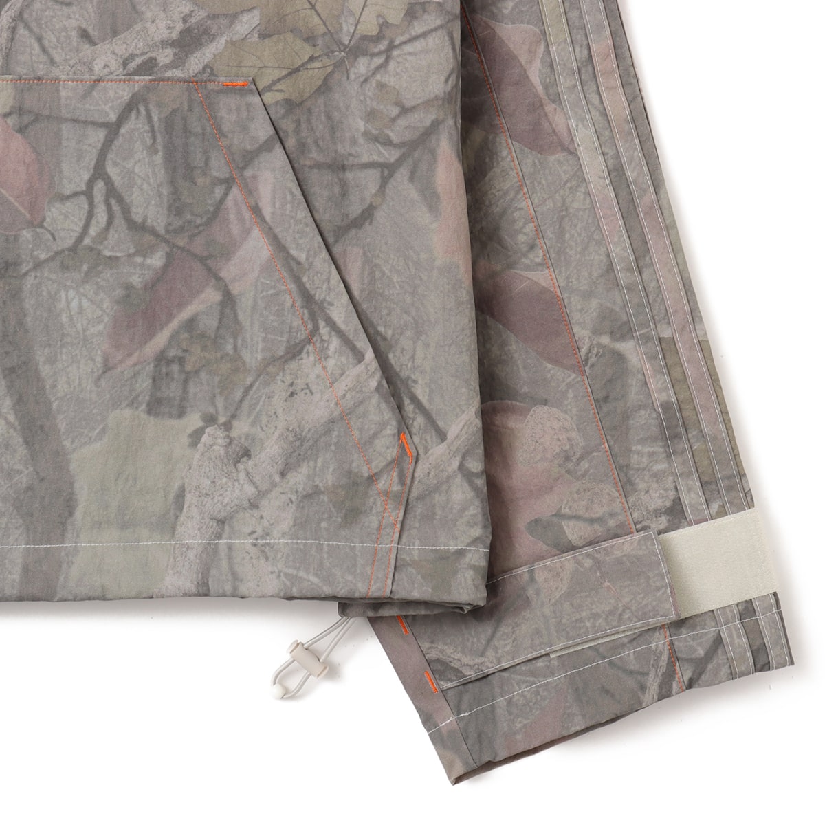 adidas CAMO JACKET Q1 アルミナの画像