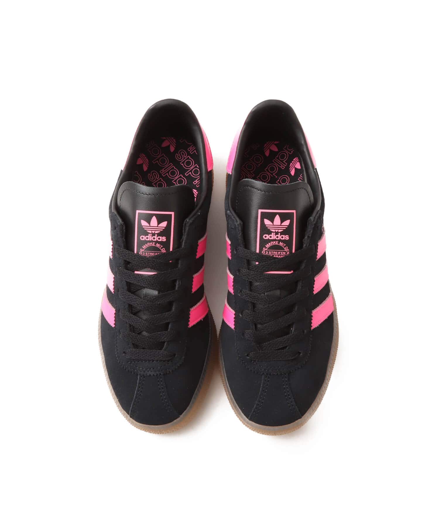 adidas MUENCHEN W CBLACK/LUCPNK/GUM5の画像