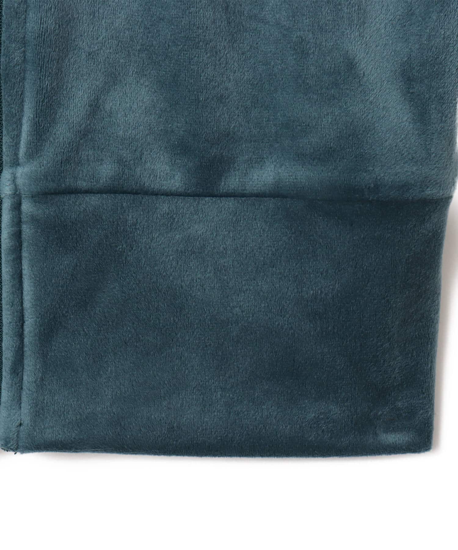 adidas ESSENTIALS VELVET FITTED TRACK TOP オーロラアイビーの画像
