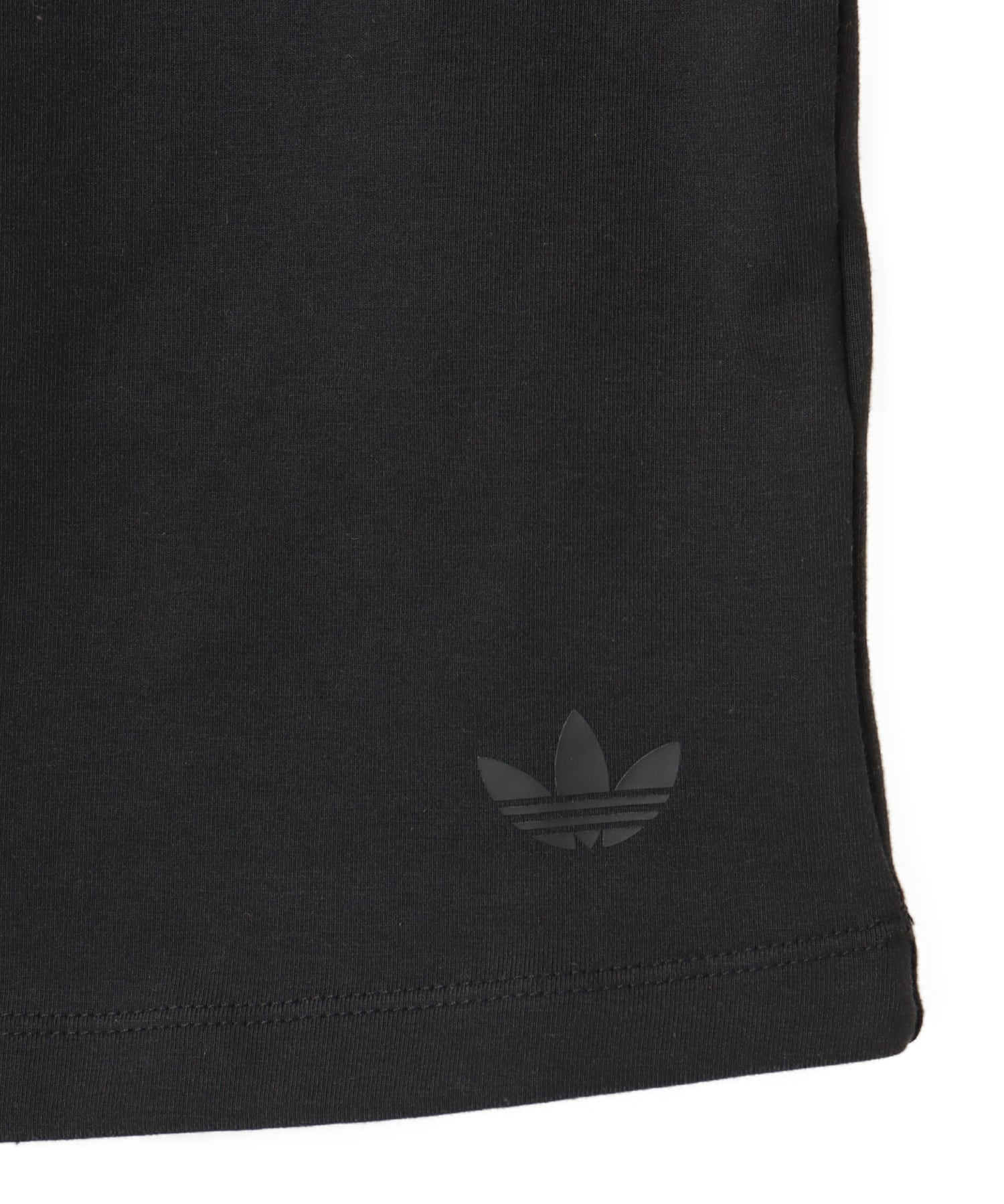 adidas ADICOLOR BANDEAU SHORT SLEEVE ブラックの画像