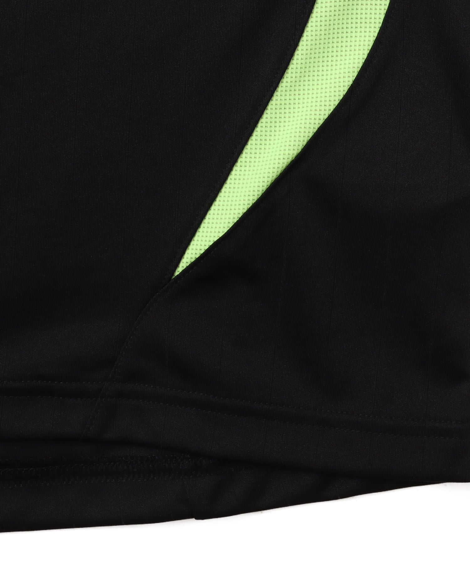 adidas TEAMGEIST ADICOLOR T-SHIRT ブラック/シグナルグリーンの画像