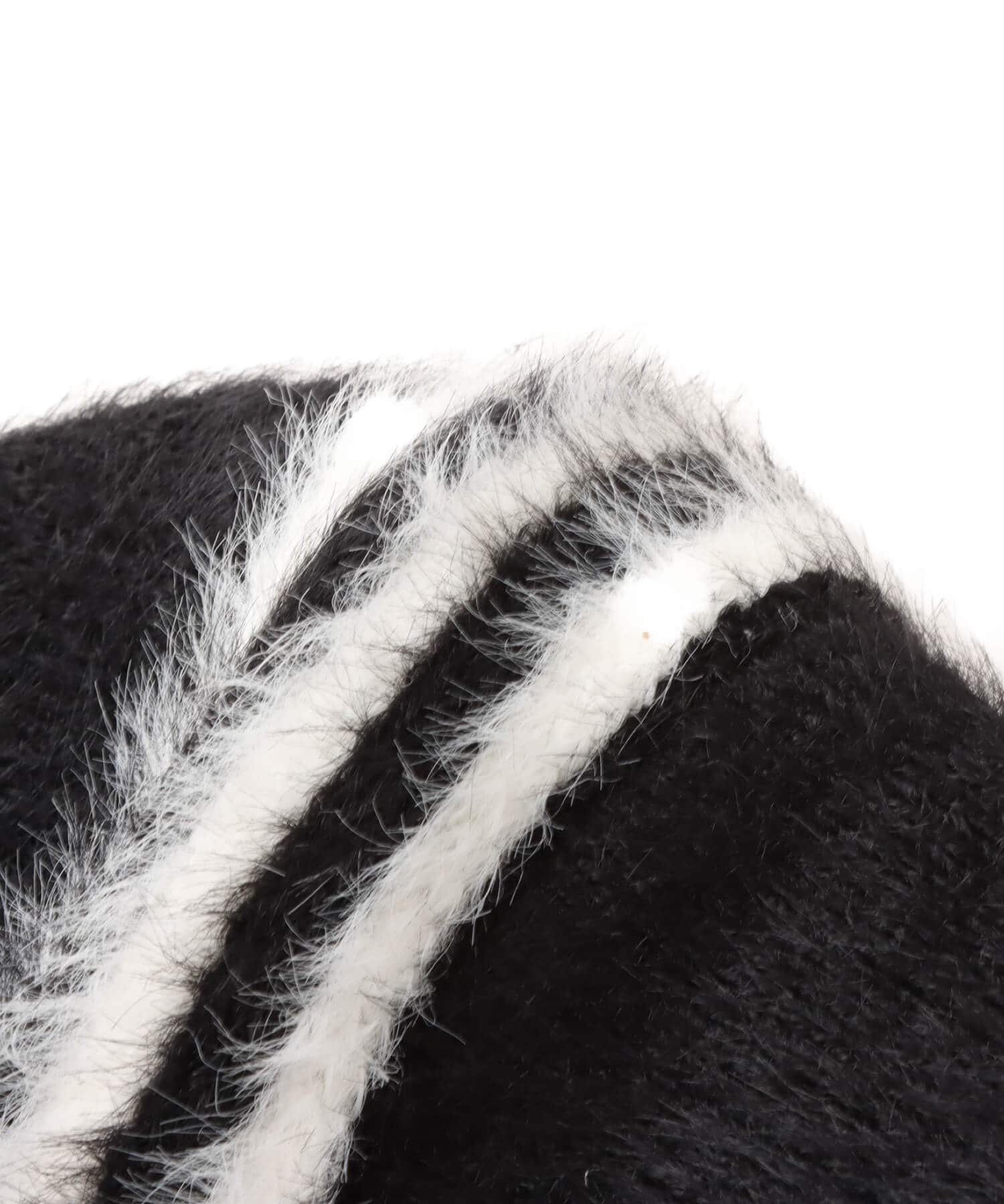adidas FAUX FUR BALACLAVA ブラックの画像