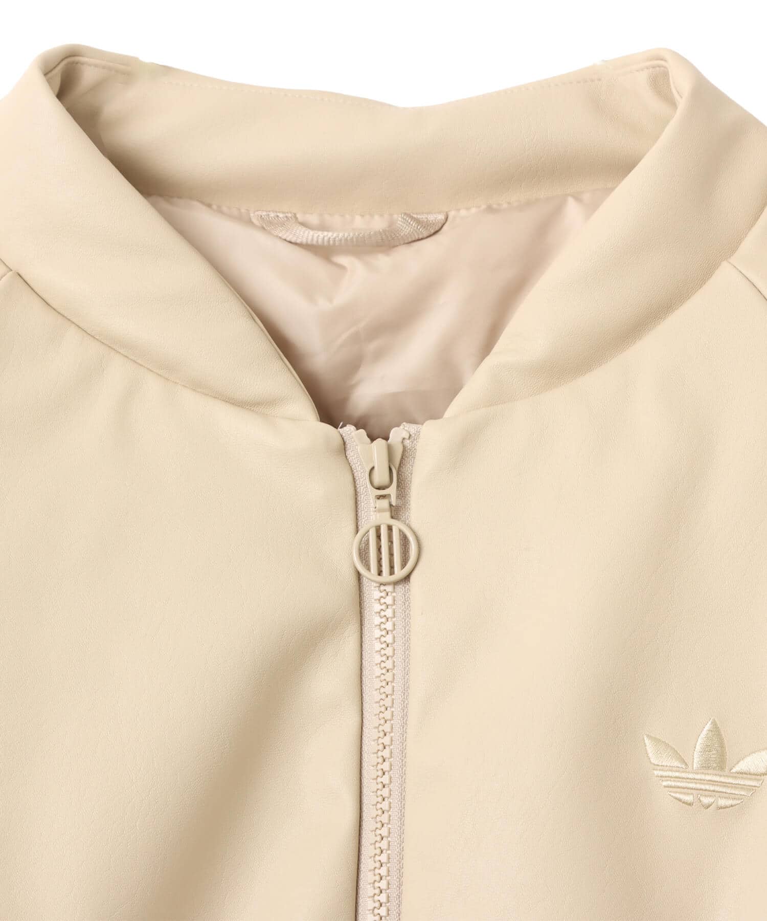 adidas PLEATHER BOMBER ストーンカーキの画像