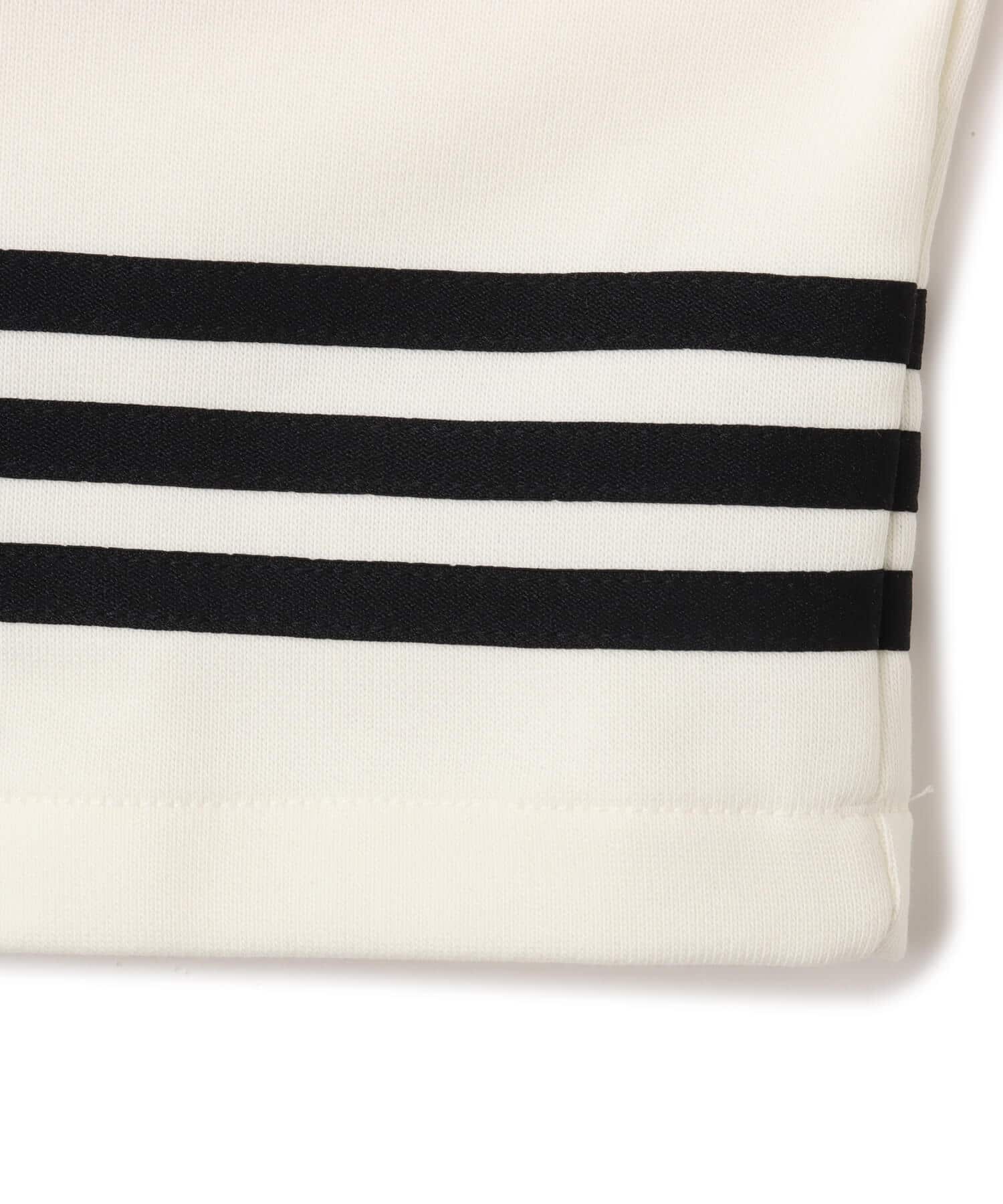 adidas BLOCKING CREWNECK SWEATHSHIRT オフホワイト/ブラックの画像