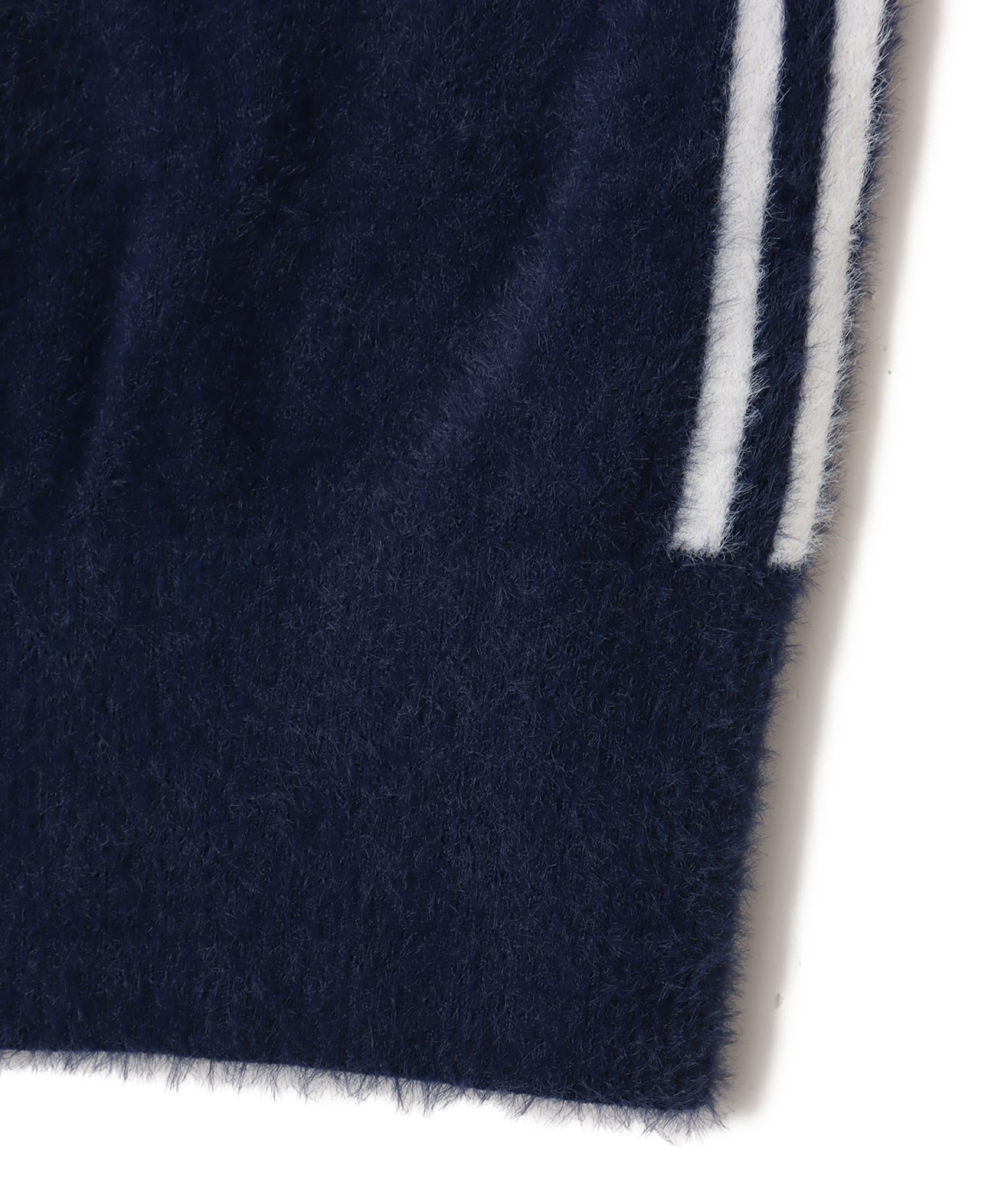 adidas FLUFFY KNITTED VEST ナイトインディゴ/オフホワイトの画像