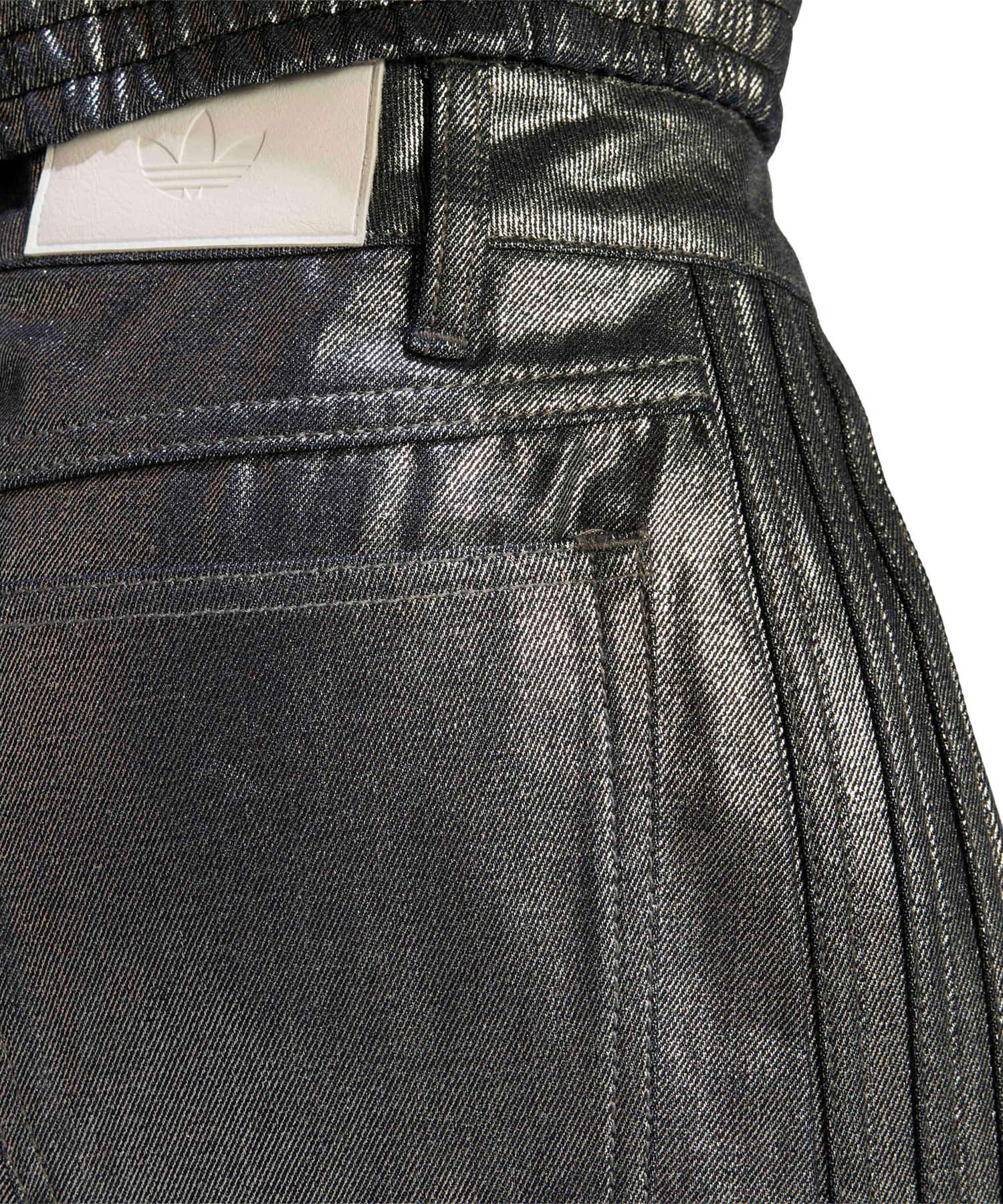 adidas 3 STRIPES SKIRT DENIM シルバーメタリックの画像