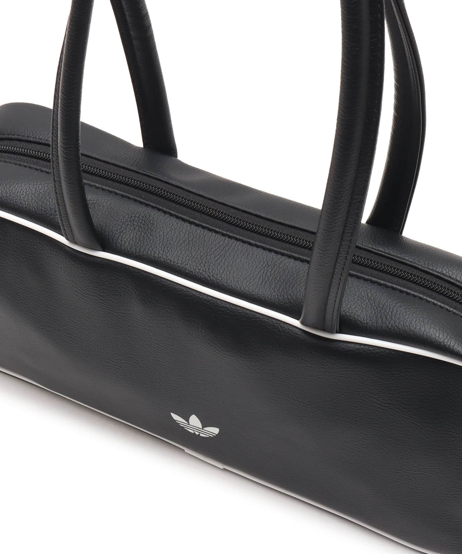 adidas ADICOLOR ELONGATED AIRLINER BAG ブラックの画像