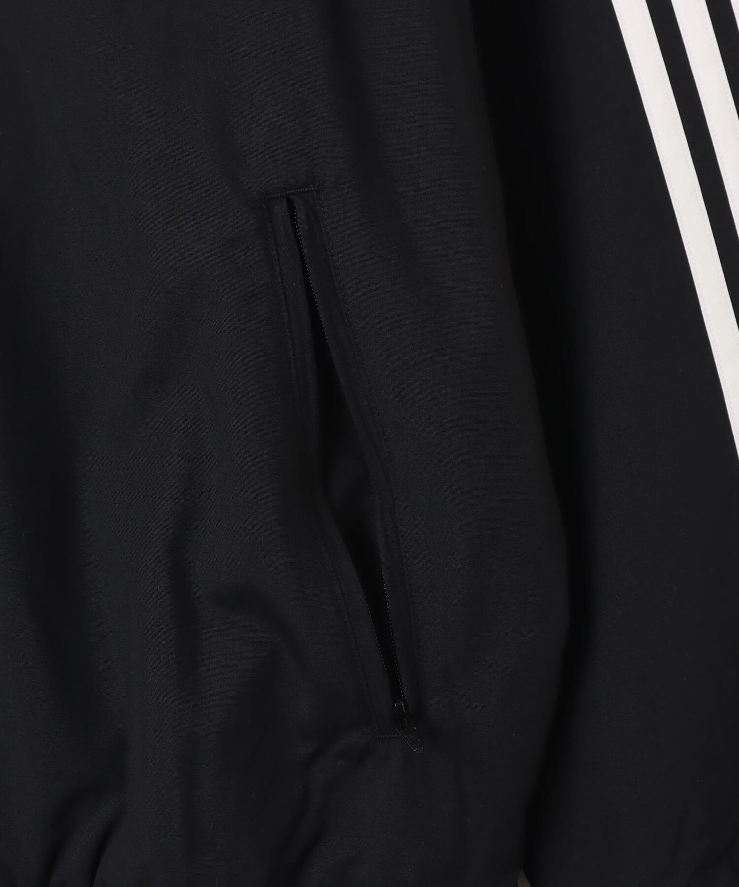 adidas FIREBIRD WOVEN TRACK TOP ブラックの画像