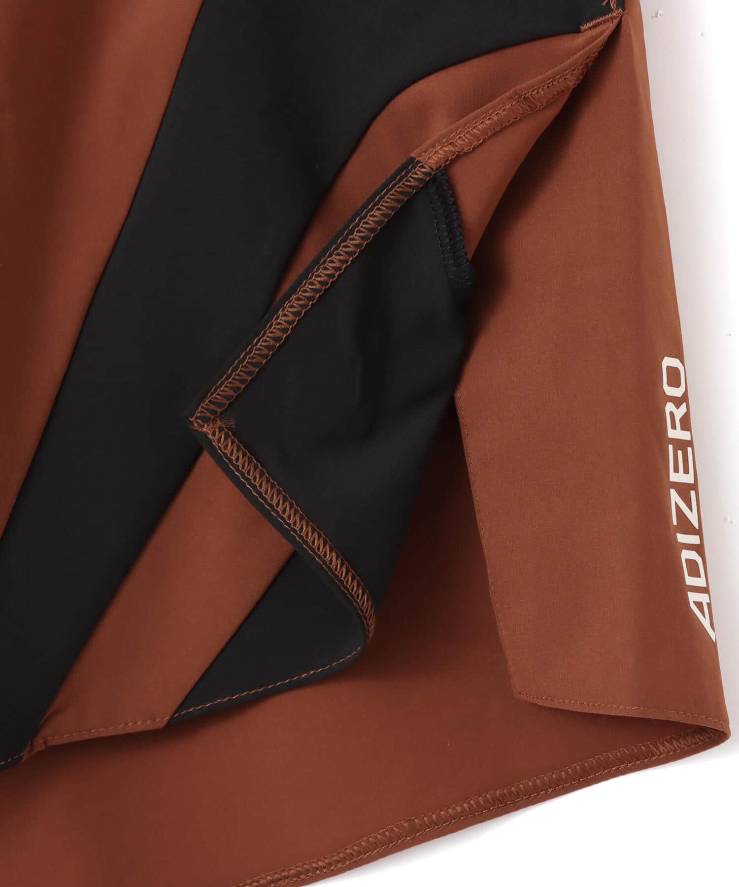 adidas HUMANRACE ADIZERO ARCHIVE RUNNING GEL SHORT プリラブドブラウンの画像